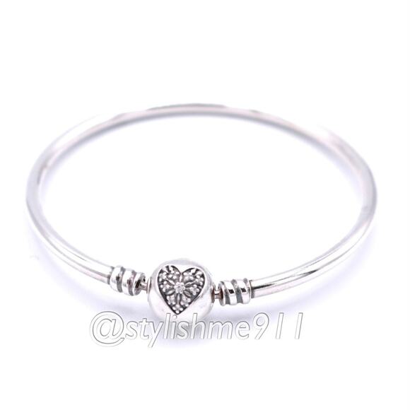 Authentic Pandora Moments Silver Bangle, Heart of Winter Clasp - 596404CZ - Picture 1 of 15